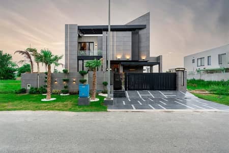 100 % Original Deal 1 Kanal Designed by Mansoor Nabi Lavish Most Beautiful Modern House Available For Sale Near To Carrefour Top Notch Location