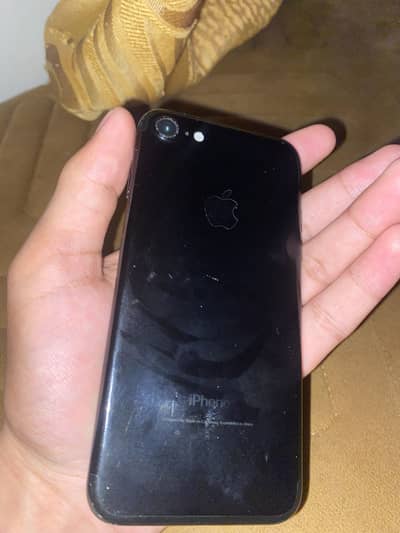 Apple iPhone 7 128 gb PTA