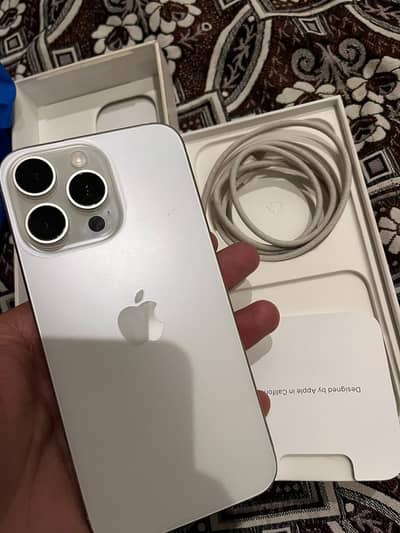 Apple iPhone 15 Pro Max