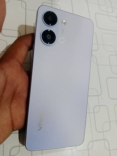 Vivo Y05