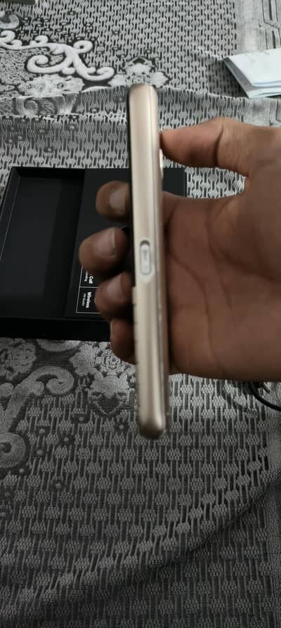 XMobile Platinum 1000 Mobile Number 03170937639