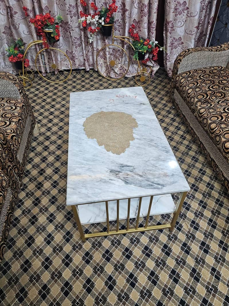 Pure Marble Table 1