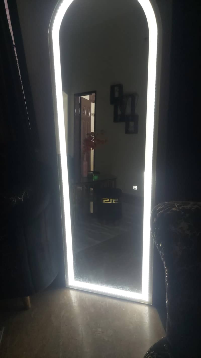 mirror 0