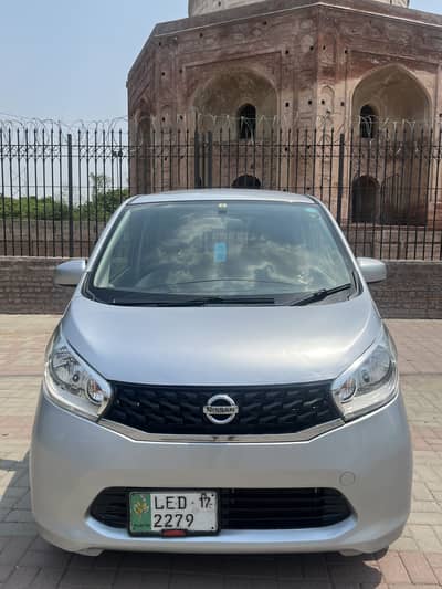 Nissan Dayz 2017 | Like 0 meter | Urgent Sale
