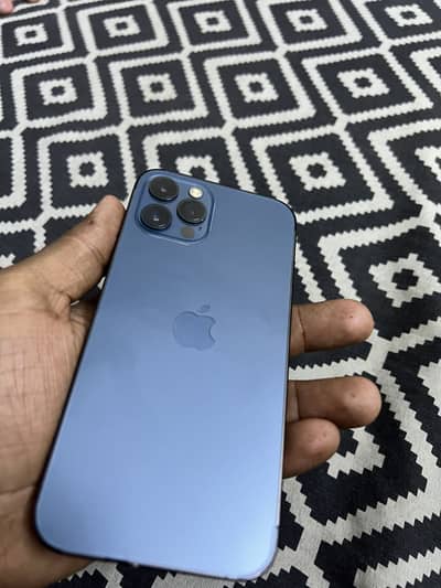 Apple iPhone 12 Pro