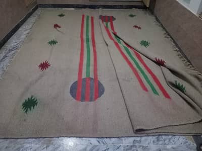 Full Size Rug (Darri) for Sale