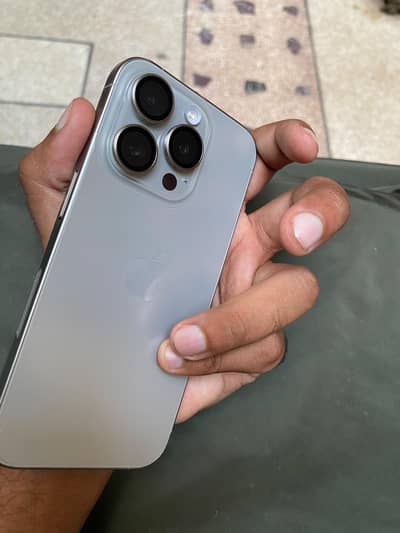 Apple iPhone 15 Pro JV