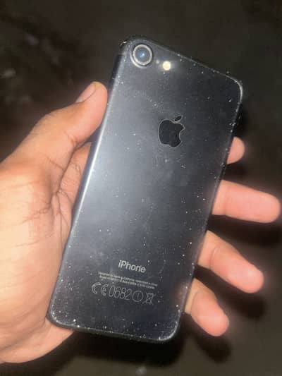 Apple iPhone 7
