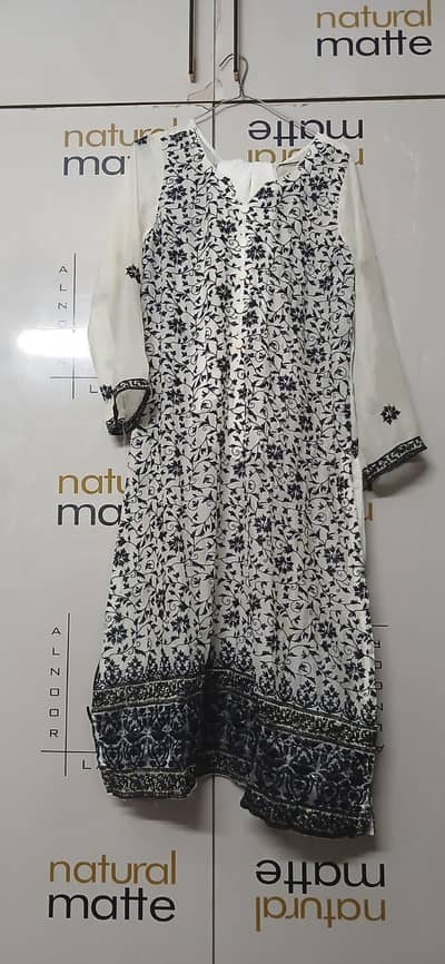 chiffon embroided dress with chiffon dupatta