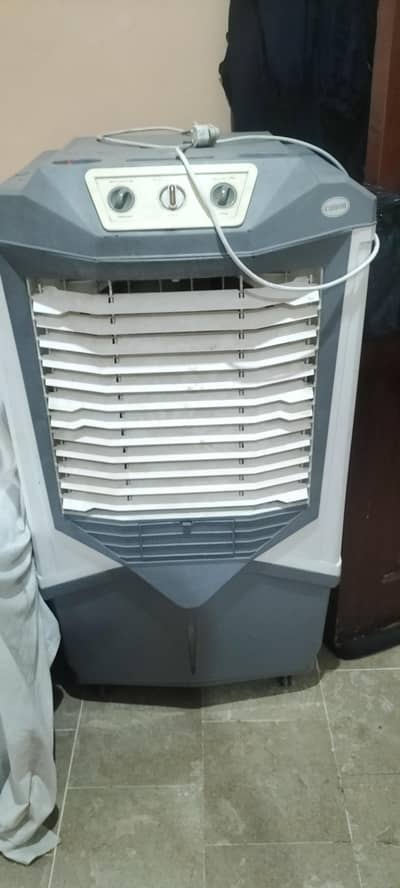 canan cooler just 1 year used