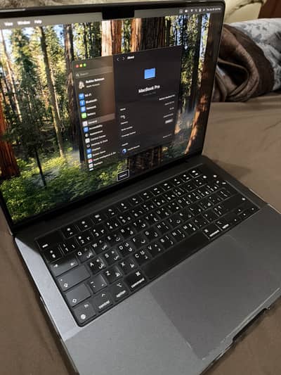 Apple M3 Pro Max 14", Nov 2023 | 18GB RAM | 512 GB SSD