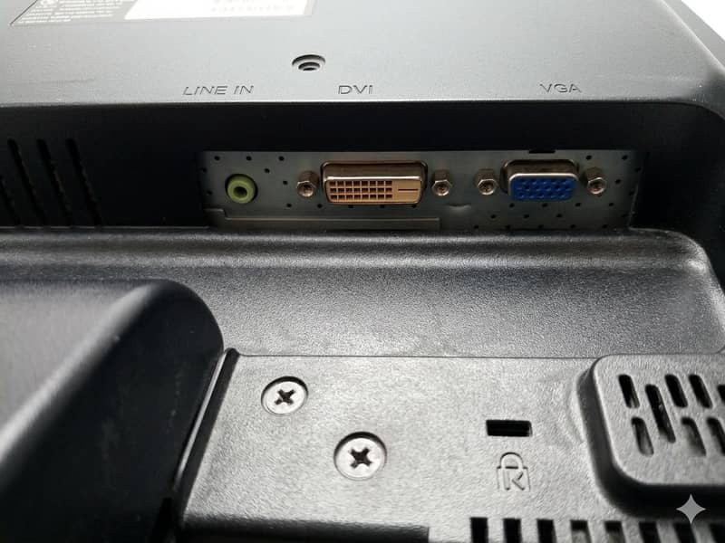 19 inch computer LCD (read description) 2