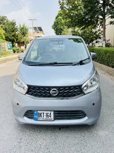 Nissan Dayz 2015