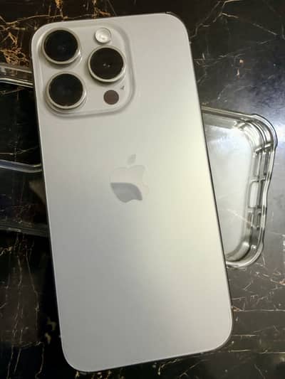 Apple iPhone 15 Pro Dual physical