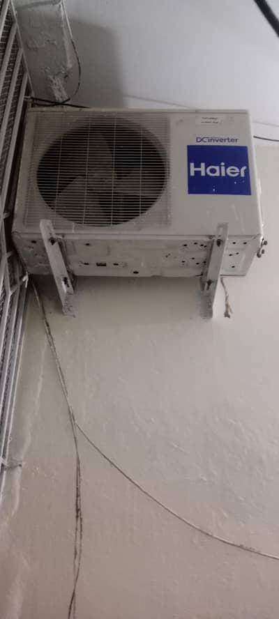 a very good condition used AC available. . .
