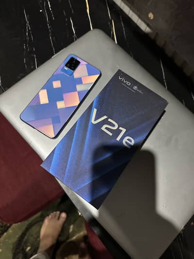 Vivo V21e