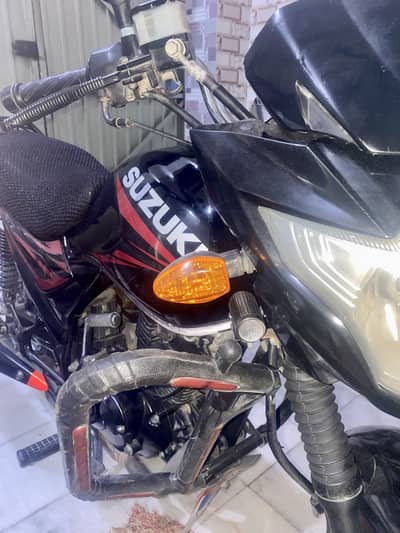 Suzuki GR 150 2020
