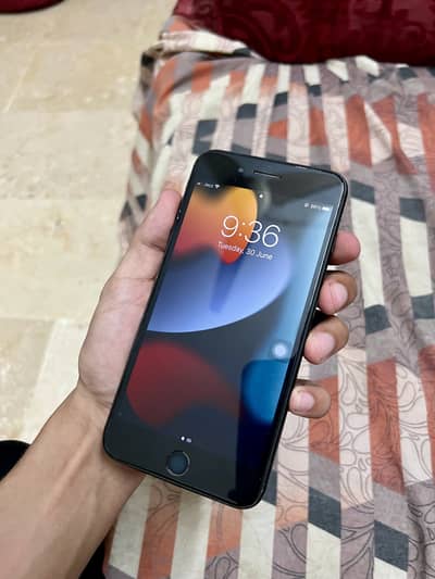 Apple iPhone 7 Plus
