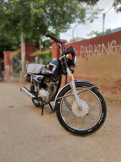 Honda CG 125 2025