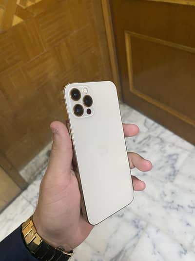 Apple iPhone 12 Pro