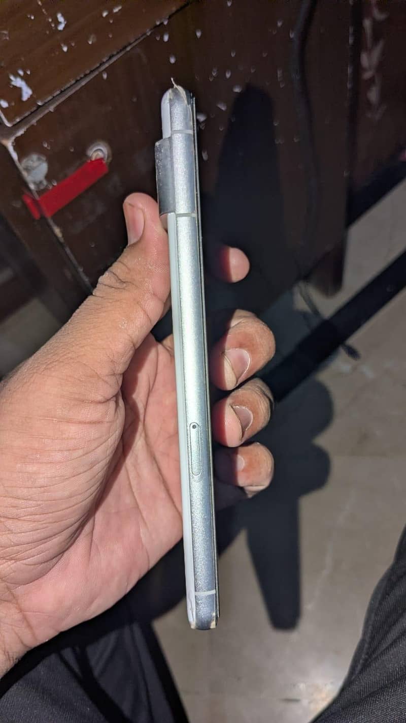 Google Pixel 7 3