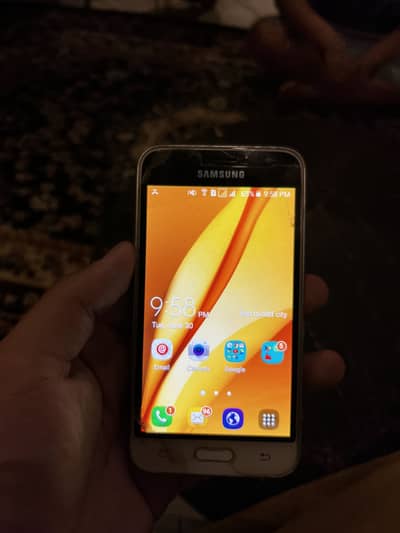 Samsung Mobile J16 10/10