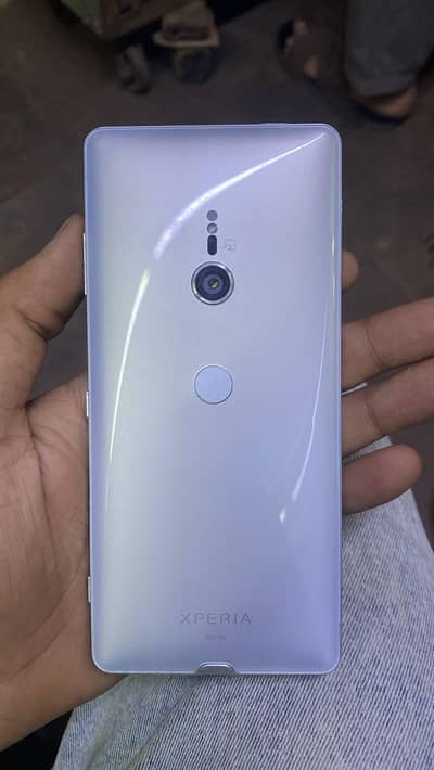 Sony XZ3