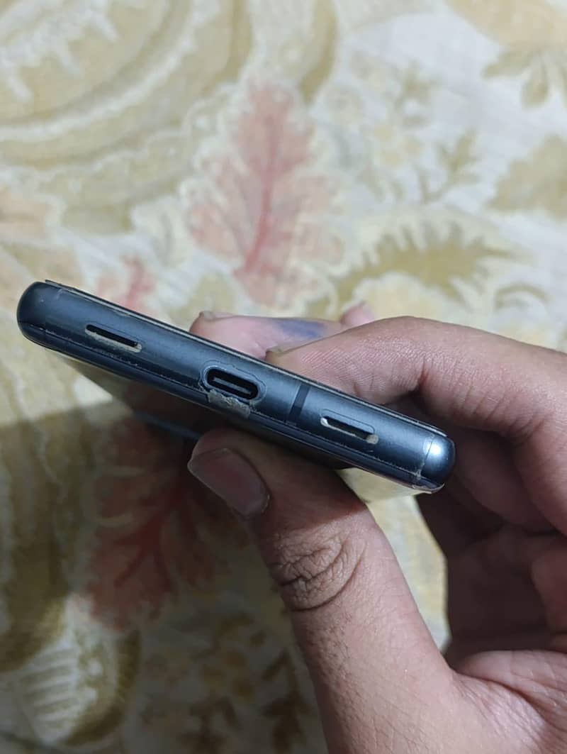 Google Pixel 7a 3