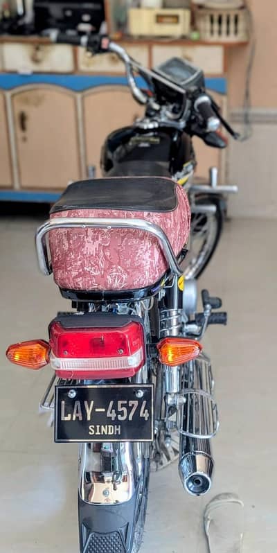 Union star 2023 new condition Larkana number