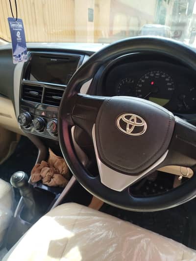 Toyota Yaris 2023