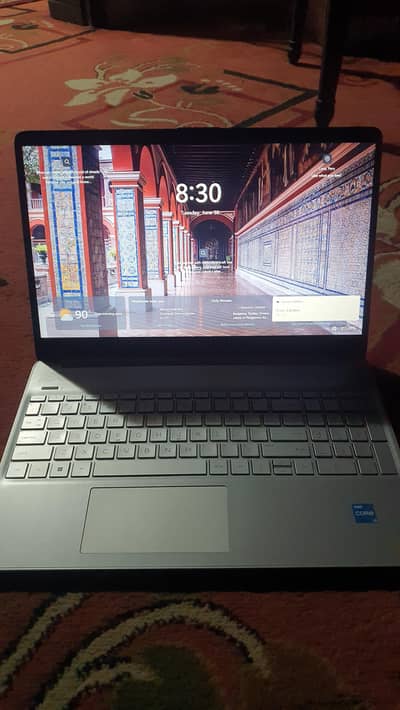 HP core i3, 12th generation, 8GB ram, 256GB SSD.