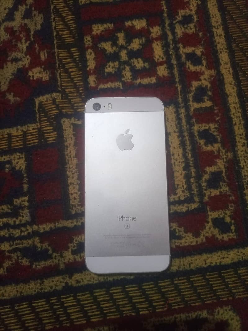 Apple iPhone SE 1