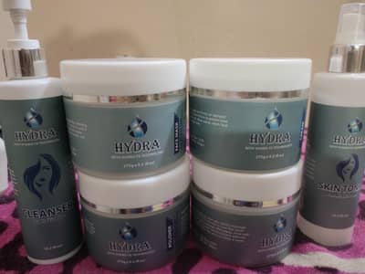 HYDRA FACIAL