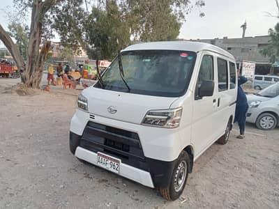 Daihatsu Hijet 2020 SA3.3. 5; GRADE.