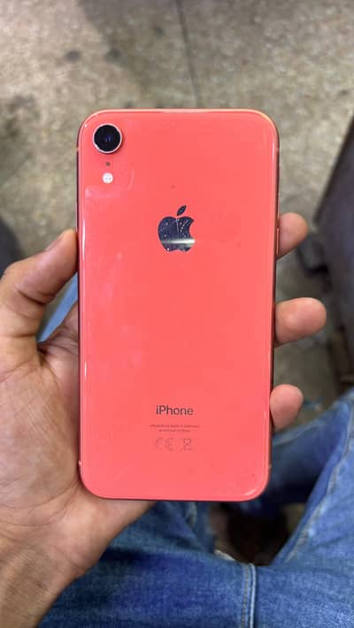 Apple iPhone XR