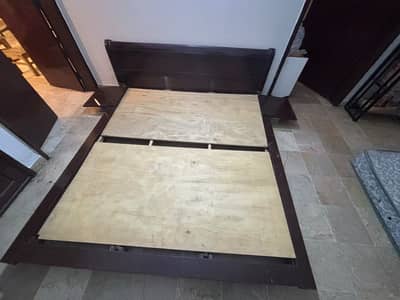 Interwood Chinese Bed