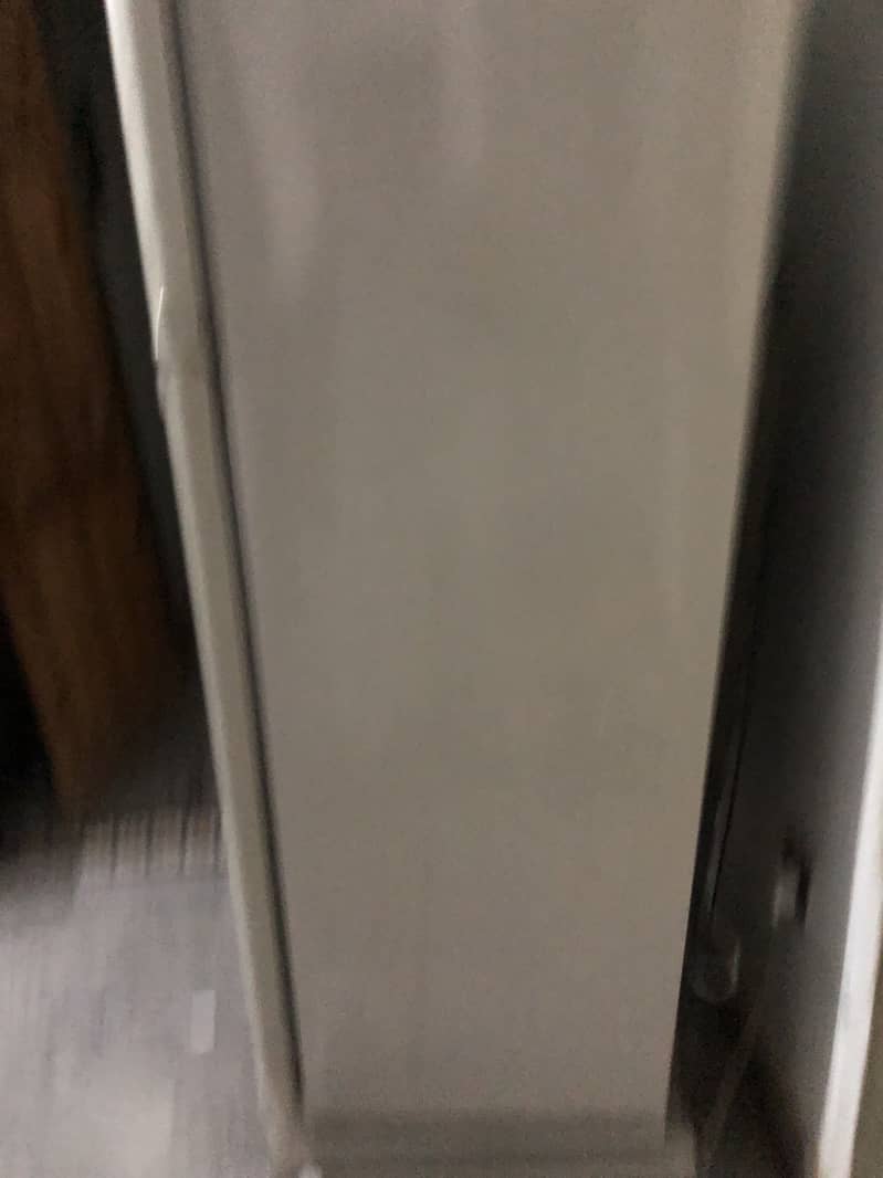 Dawlance Refrigrator 3