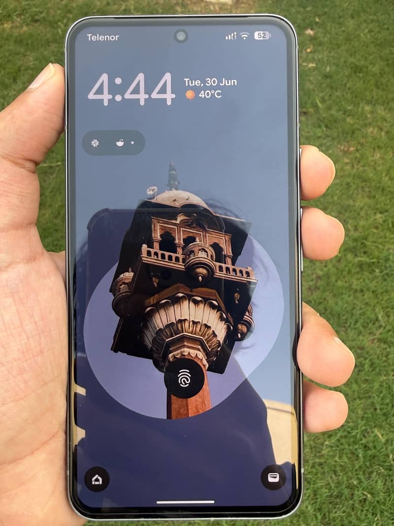 Google Pixel 8 5