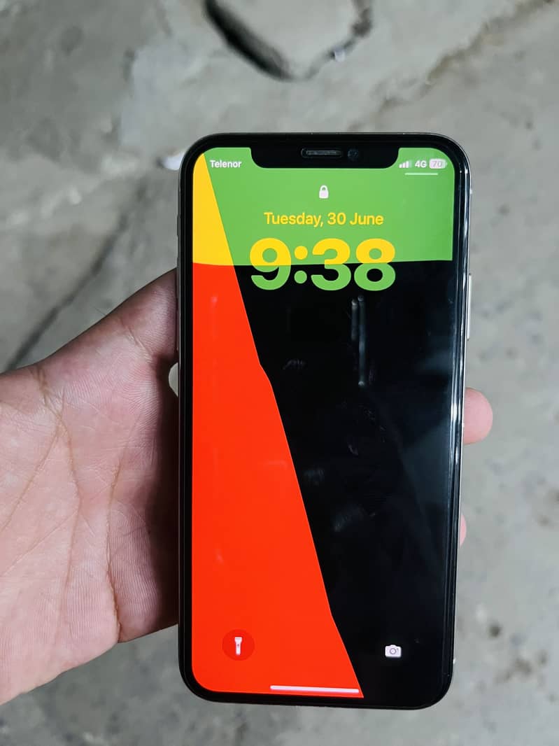 Apple iPhone X 1
