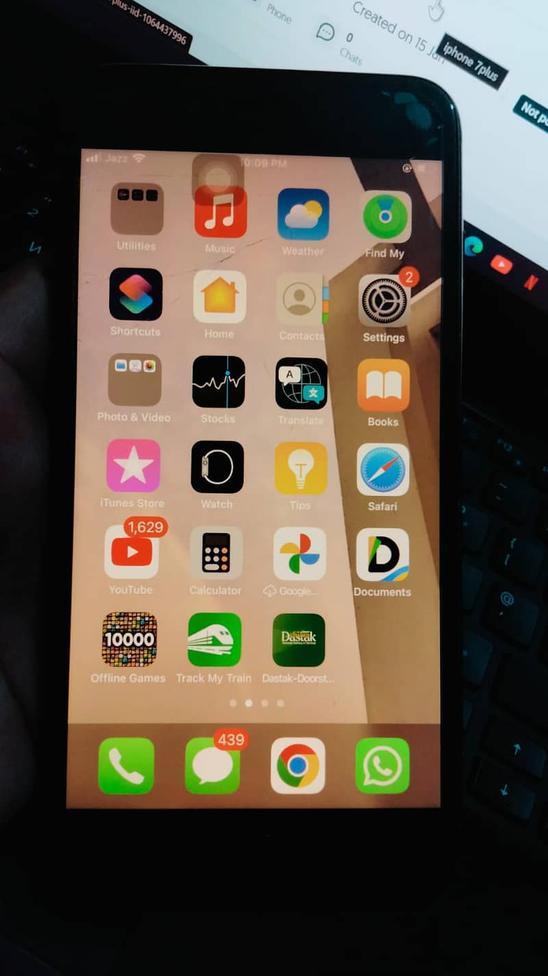 Apple iPhone 7 Plus 3