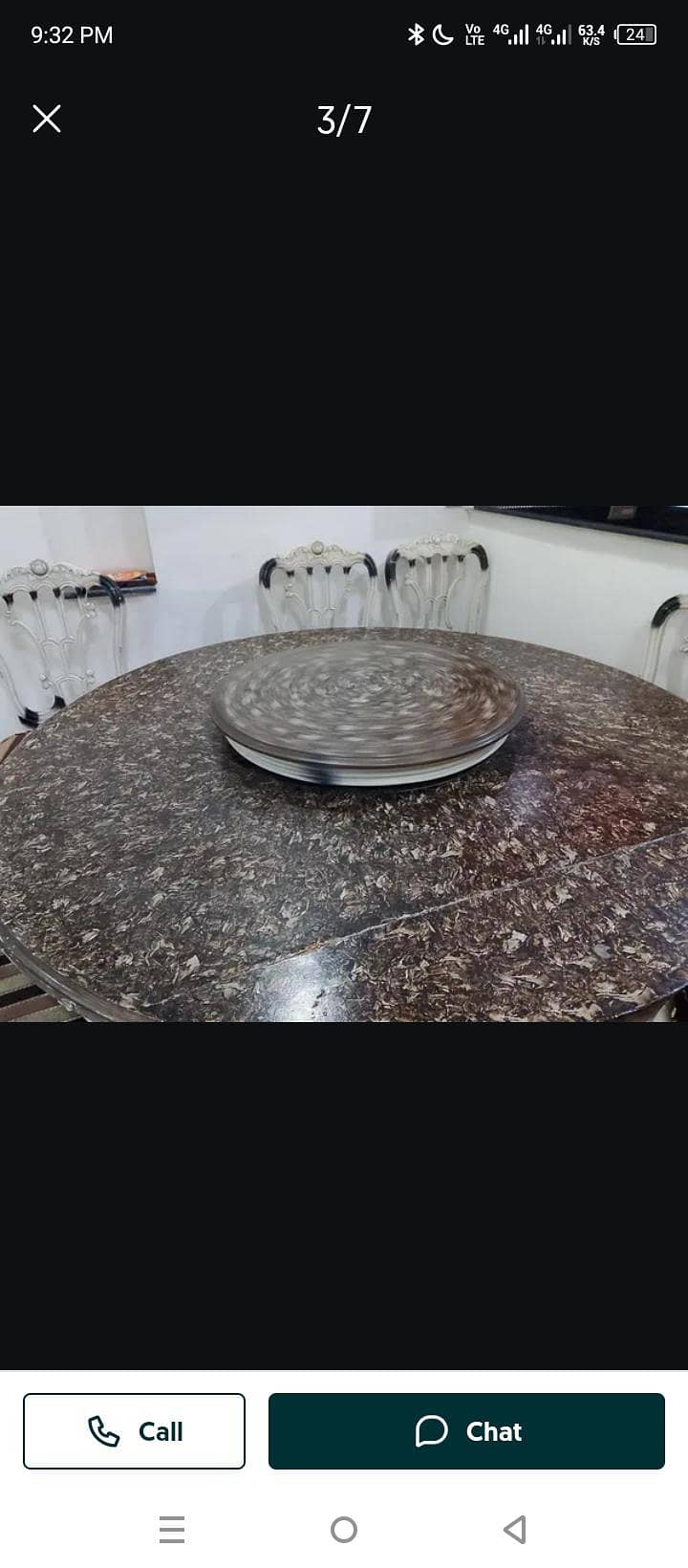Round dining table with 6 chars 3