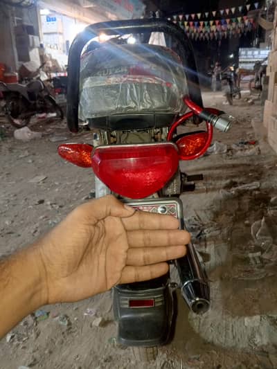 urgent sale karni ha pese ki need hai