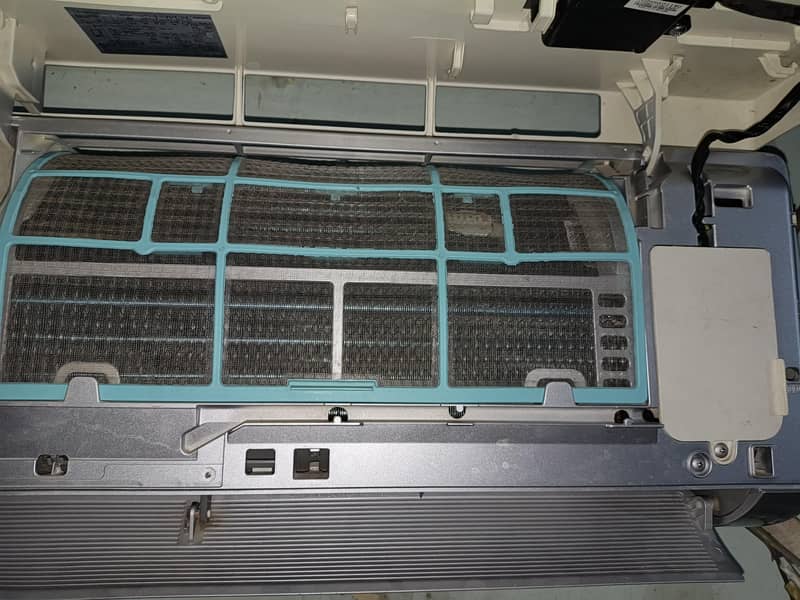 Dawlance ES-30 Split AC 1