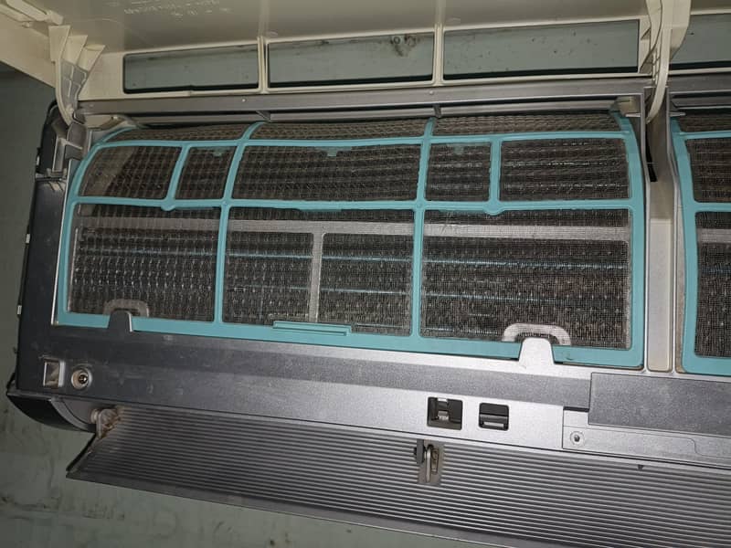 Dawlance ES-30 Split AC 2