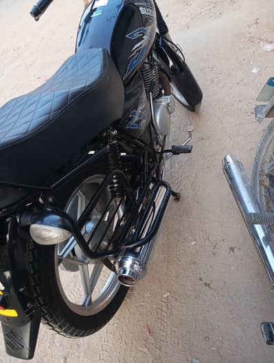 Suzuki 150 special edition