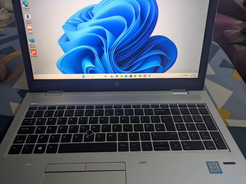laptop 3