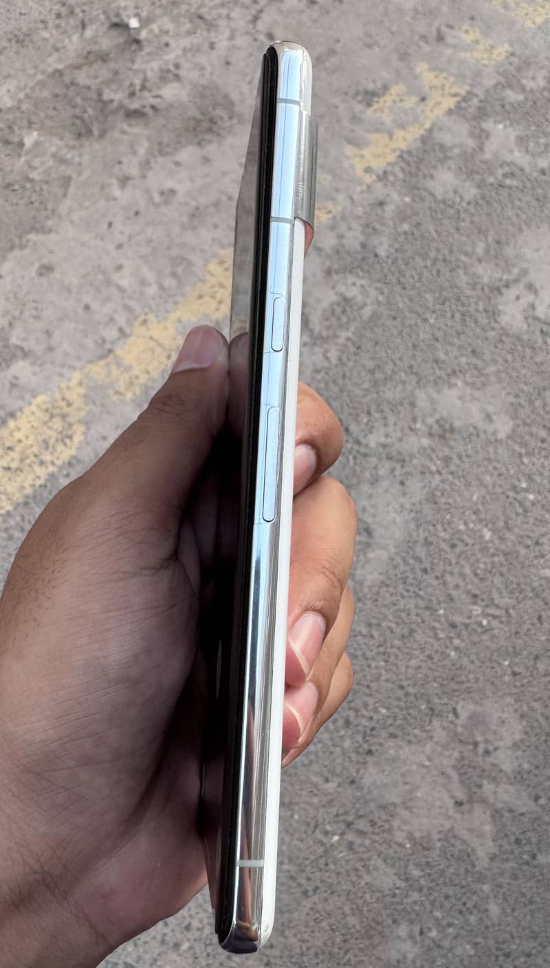Google Pixel 7 Pro 2