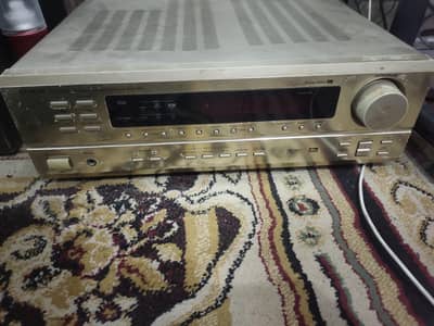 denon company amplifier with 10 inch box  speaker