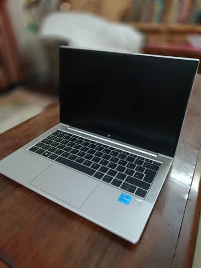Hp Elitebook 830 G8 CORE i5 11th Generation 8/256