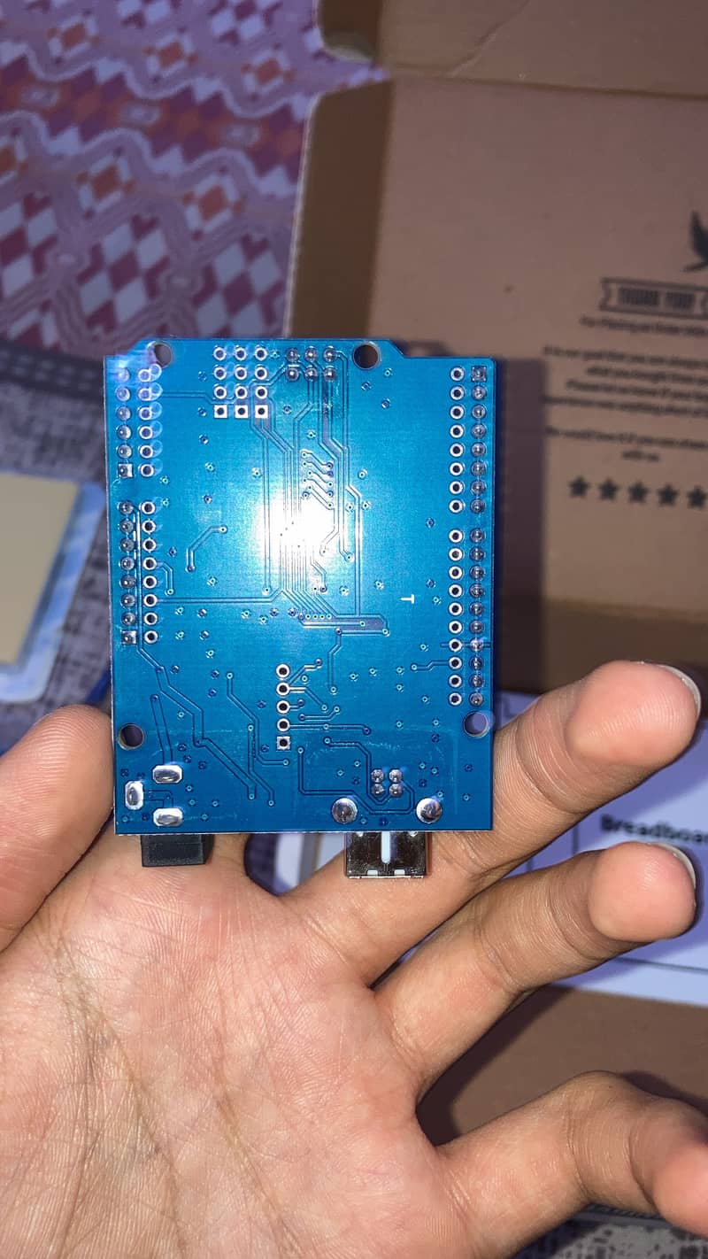 Programmable electronics kit 4